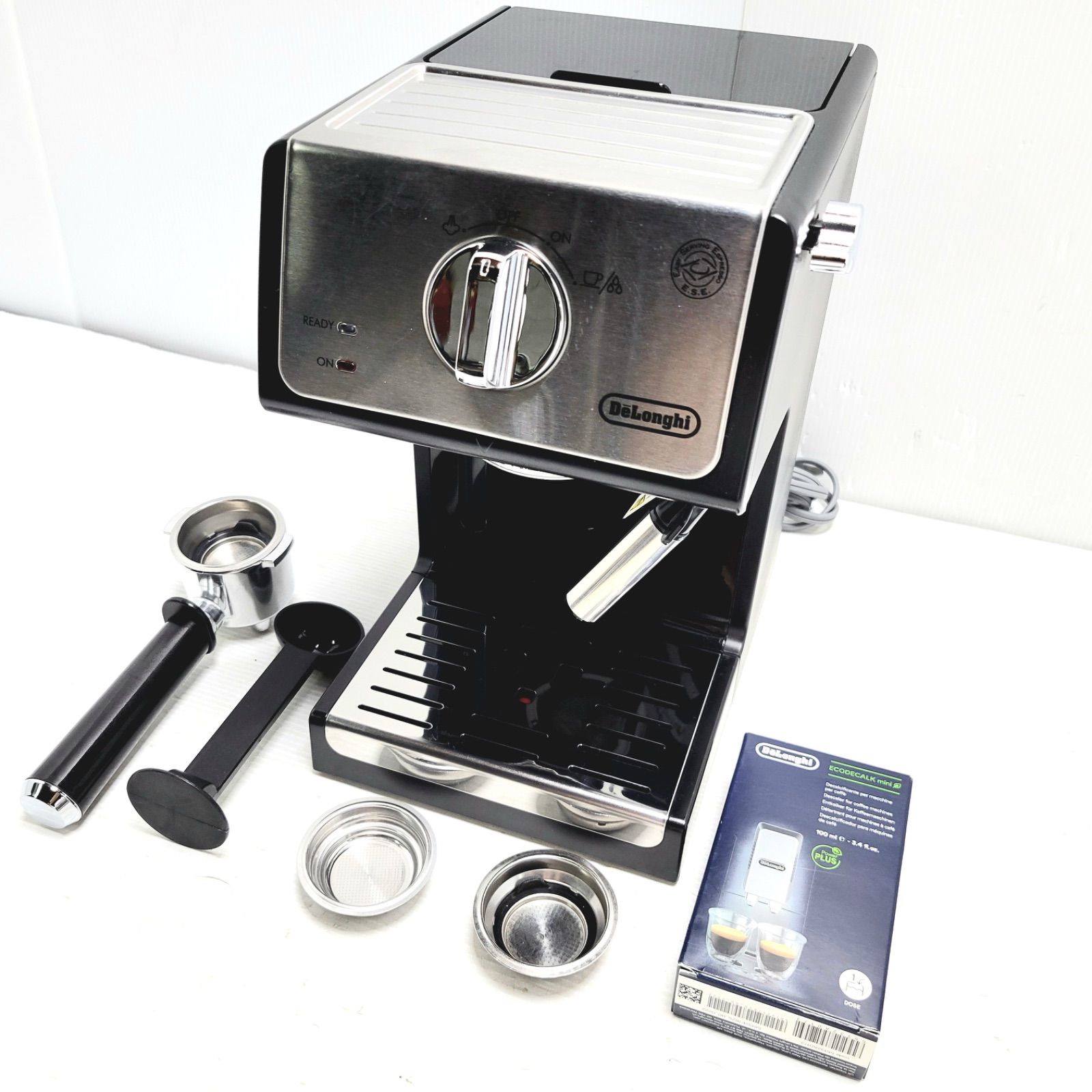 DeLonghi エスプレッソ カプチーノメーカー ECP3220J-BK