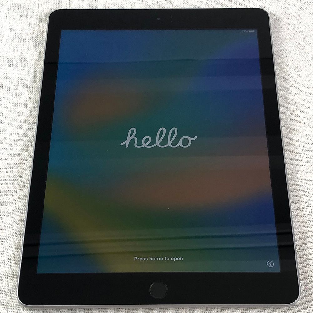 ジャンク品Apple iPad 第5世代 本体 Wi-Fiモデル（A1822）128GB Space Grayバッテリー低下　他/TL-JUNK-241166（249845）