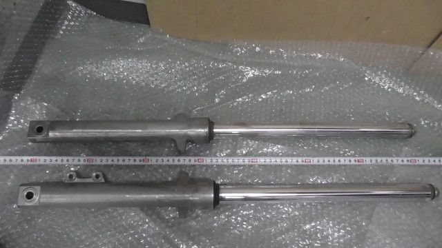 マグナ50 AC13 の フロントフォーク 1760061760