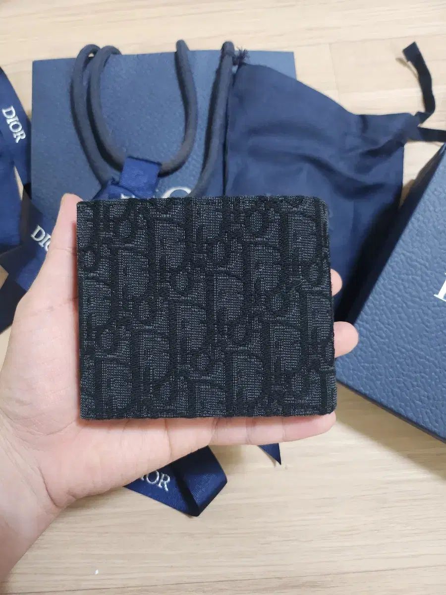 Dior(ディオール) オブリーク ジャカード 二つ折り財布 Dior