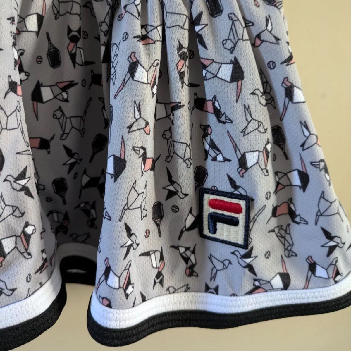 FILA フィラ テニス スコート Mサイズ 美品 白 - メルカリ