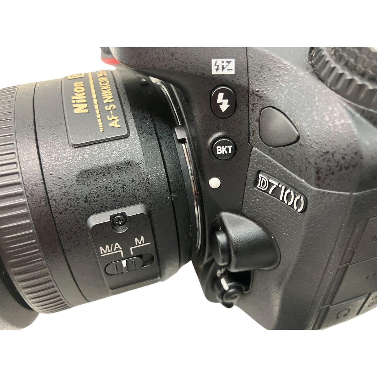 Nikon D7100 AF-S DX NIKKOR 35mm f/1.8G レンズキット ニコン