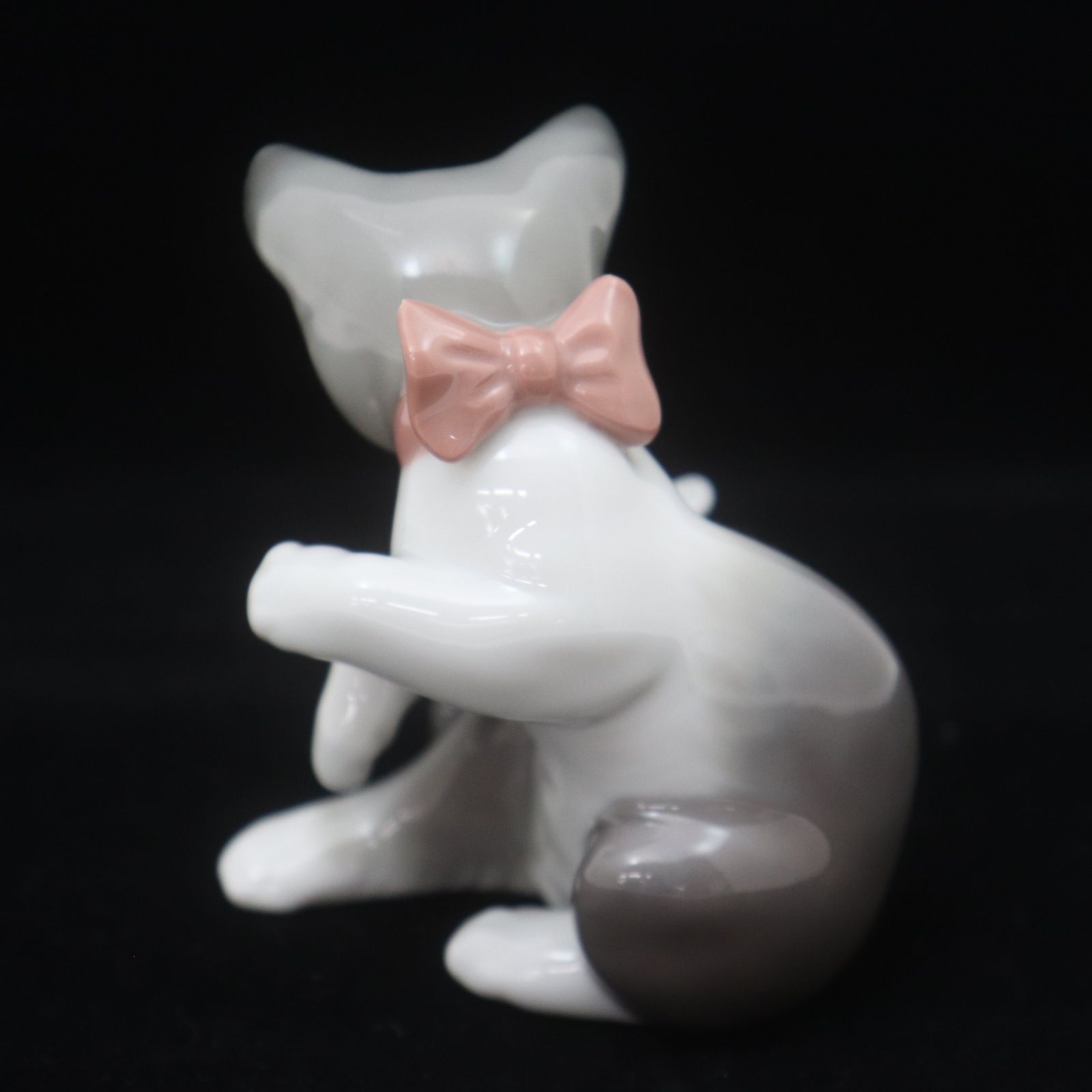 ITTUCBY3GSKS LLADRO リヤドロ 驚いた仔猫ちゃん 5236 ネコ ねこ