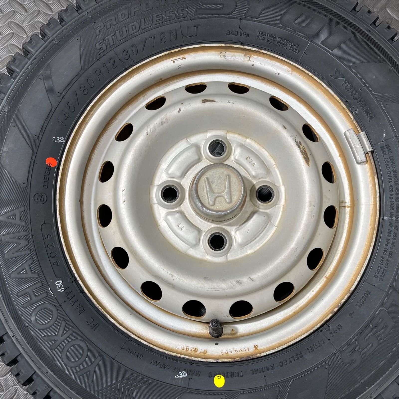 25年製 タイヤ 145|80R12 80|78N LT ヨコハマ SY01V ホンダ アクティ スタッドレスタイヤ 冬タイヤ 1101Y