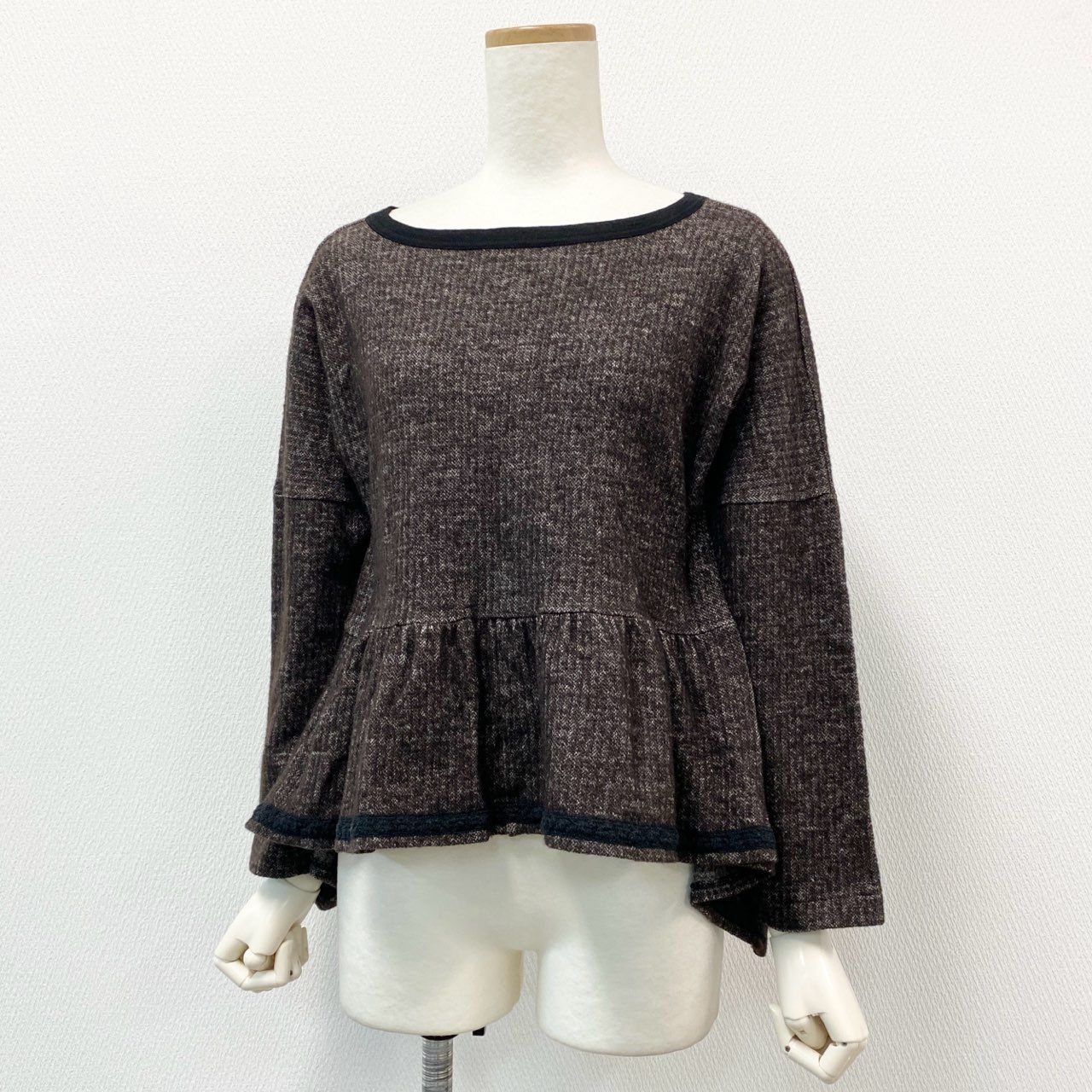 47c4 tricot COMME des GARCONS トリコ コムデギャルソン フリルニット 