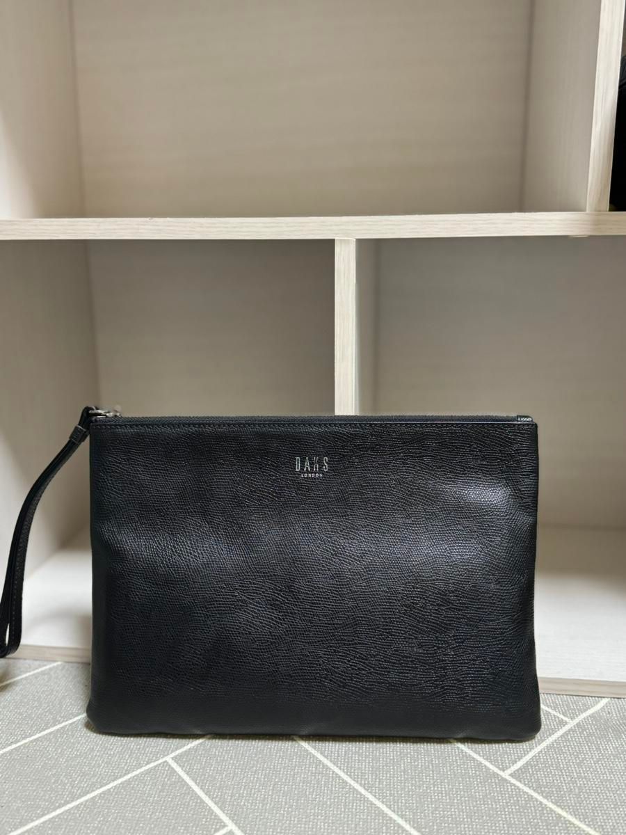 【雷市場（ポンジャン）商品韓国直送】DAKS(ダックス) クラッチ