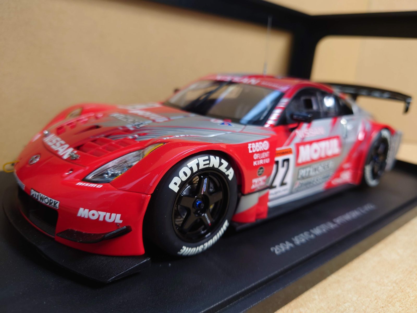 1/18 日産 フェアレディZ NISSAN FAIRLADY Z JGTC 2004 MOTUL