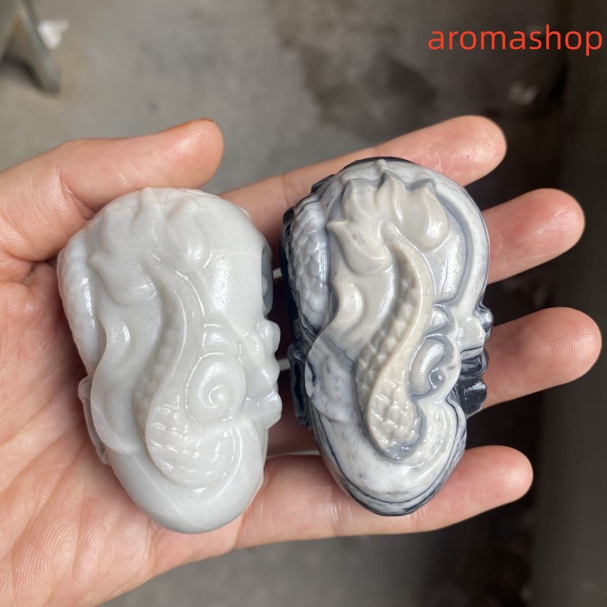 送料無料 龍のいじりもの 天然玉石 彫刻 太極石 大龍 龍行天下