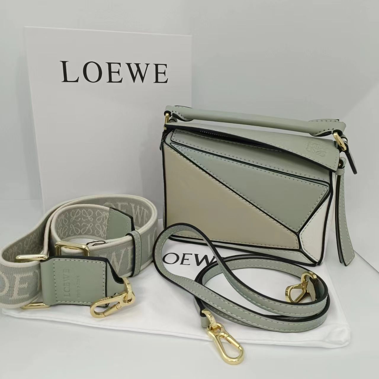 ロエベLOEWE  2WAY パズルバッグ  ショルダーバッグ 人気