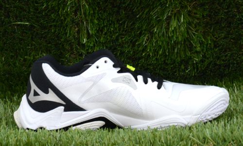 MIZUNO ウエーブライトニング