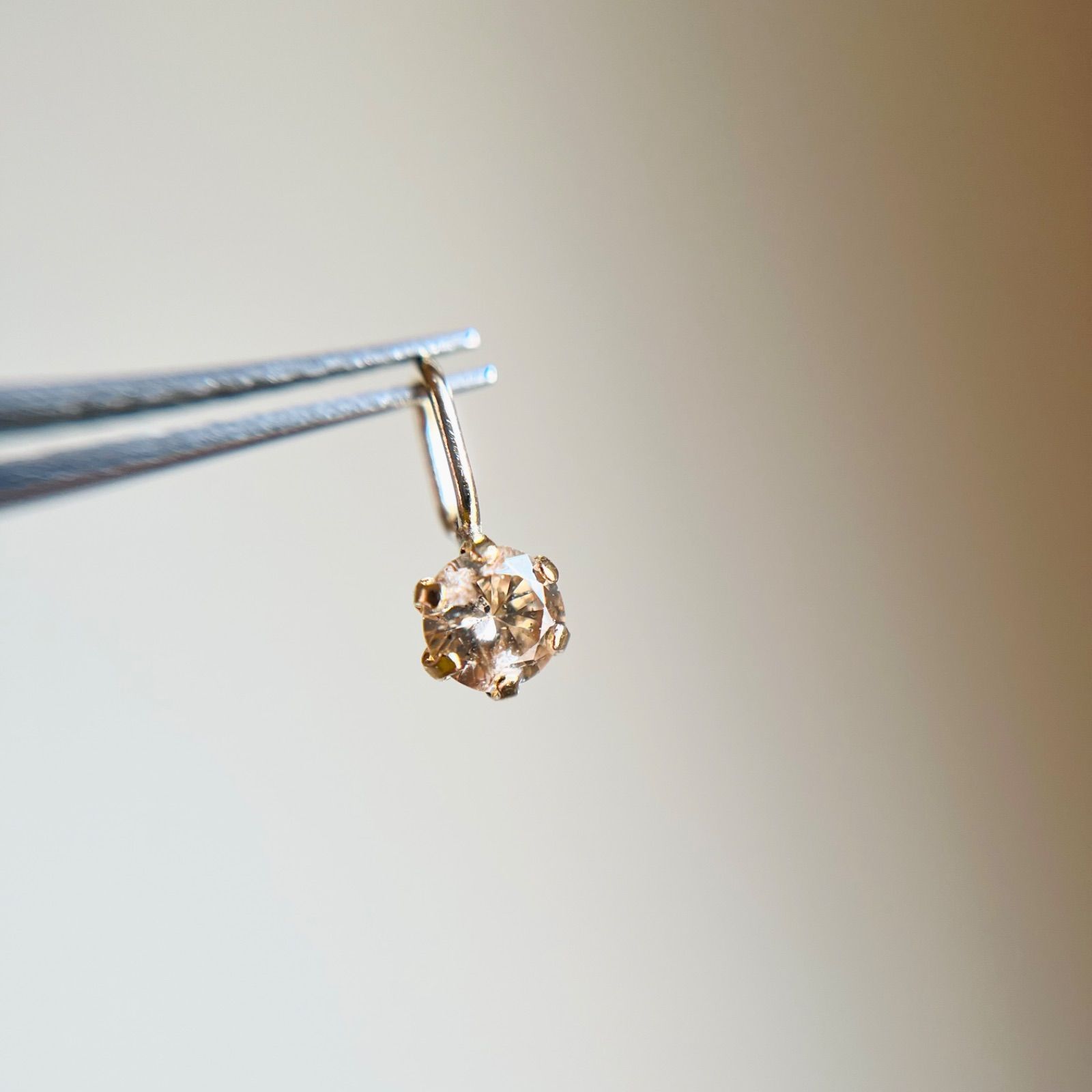 【SALE☆特価☆】K18 天然ダイヤモンド　0.15ctペンダントトップ K18YG 天然ダイヤモンド 0.13ct チャーム ペンダントトップ