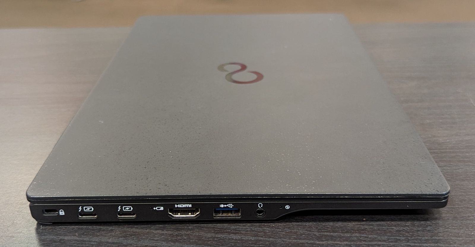 富士通 LIFEBOOK UH90/E3 ノートPC ブラック ノートパソコン LIFEBOOKUH90&frasl;E3 ピクトブラック FMVU90E3B [13.3型