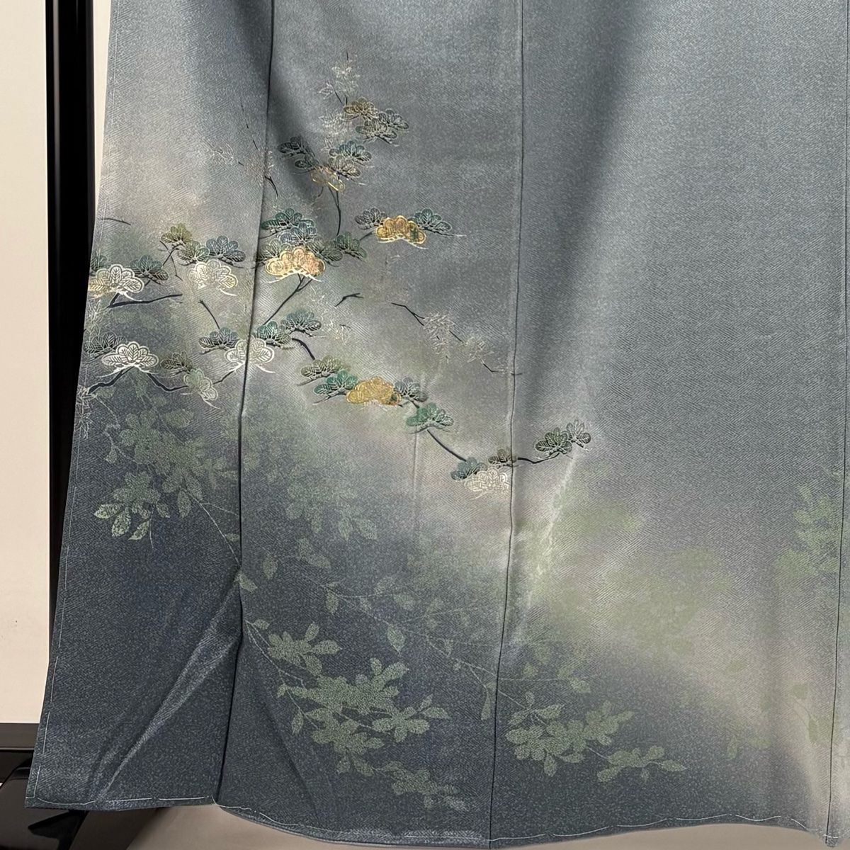 訪問着 身丈162cm 裄丈64cm M 袷 松 シルエット 金糸 金銀彩 青灰色 正絹 秀品