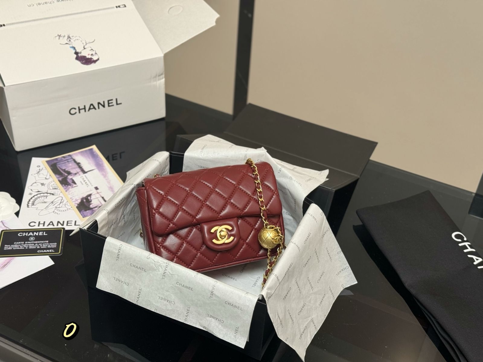 【可愛いサイズ感♪】シャネル ミニバニティ ゴールドココボール 今日特価】Chanel シャネル ゴールドボール クォード ミニバッグ