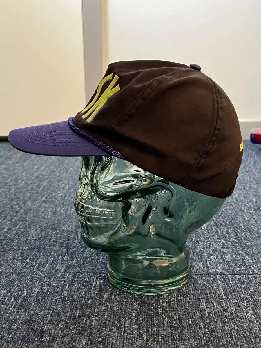 ストラップバッグ