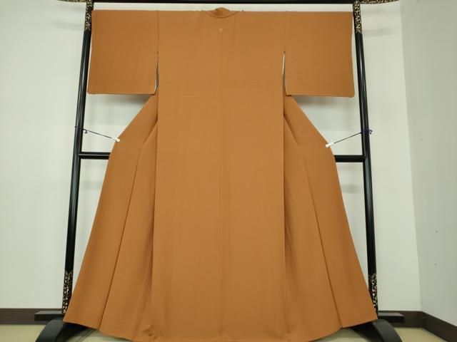 平和屋着物●本場奄美大島本泥染 赤塚次男監修 色無地 渋紙色 証紙付き 正絹 DAAY1410ps