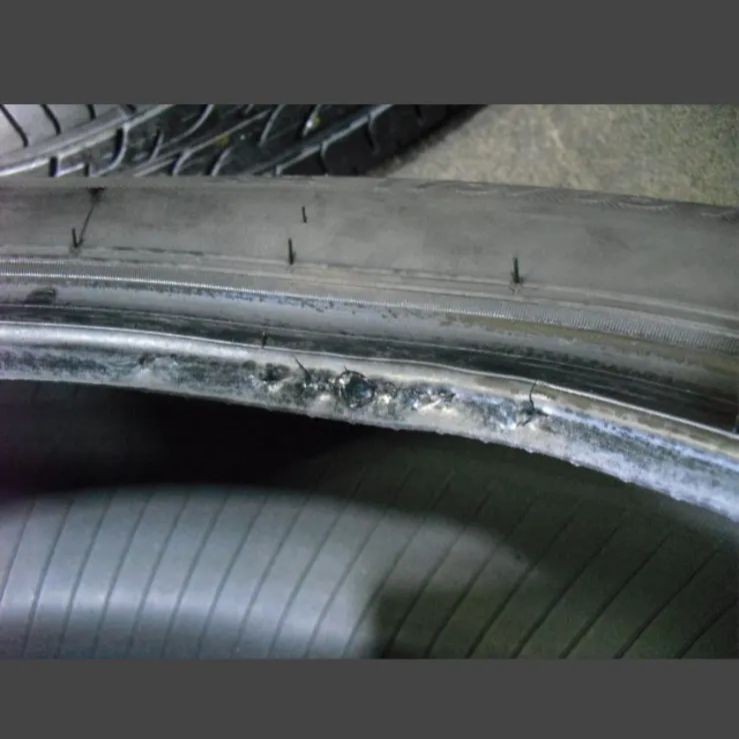 A-2718)本州送料無料 バリ山 175/65R14 4本 ブリヂストン 中古タイヤ
