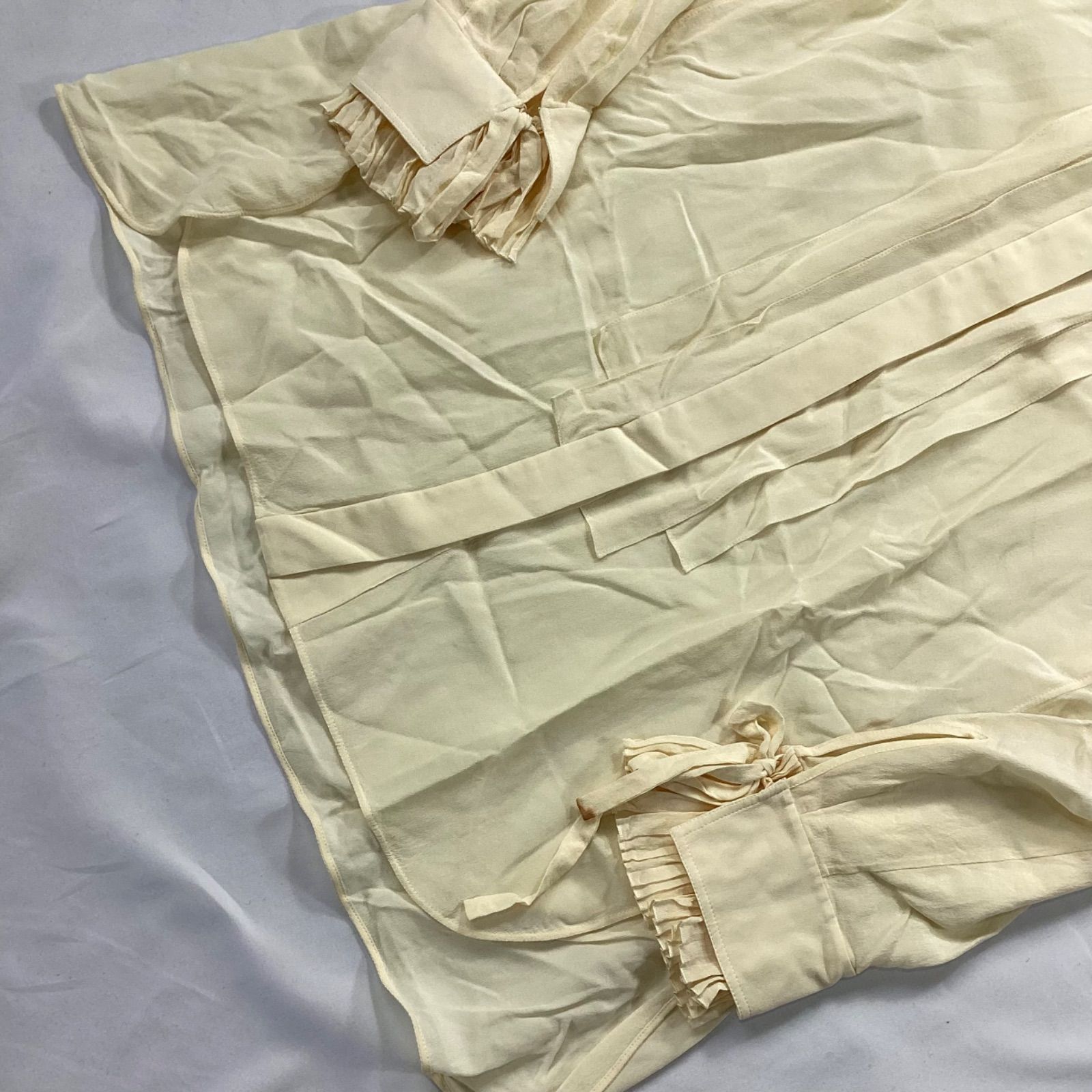 未使用タグ付 クロエ シルク100% ボウタイブラウス 34 総柄 美品 Chloe 