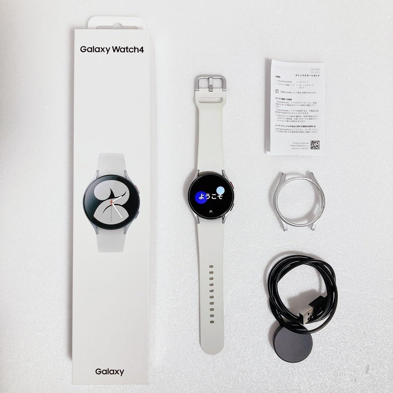 サムスン SAMSUNG Galaxy Watch4 40mm /心拍計機能 シルバー [by