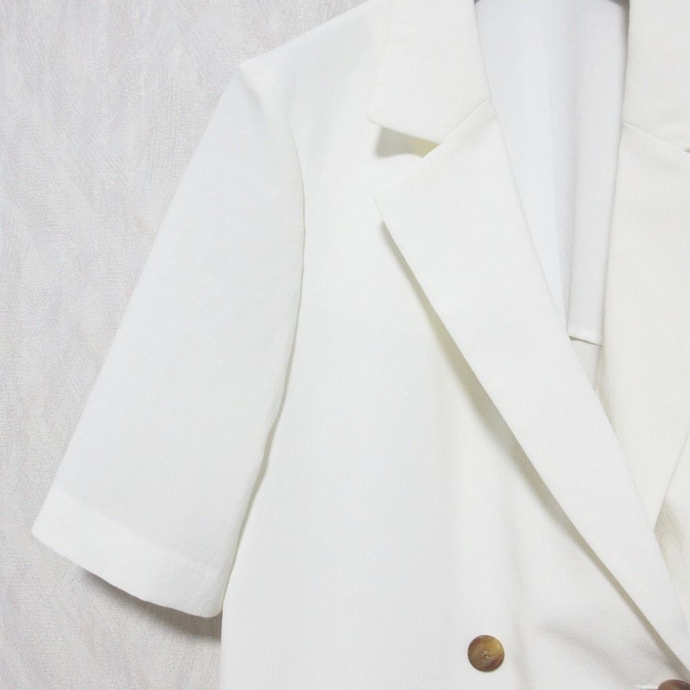 極美品】CADUNE カデユネ ダブルボタンテーラードジャケット 38 白