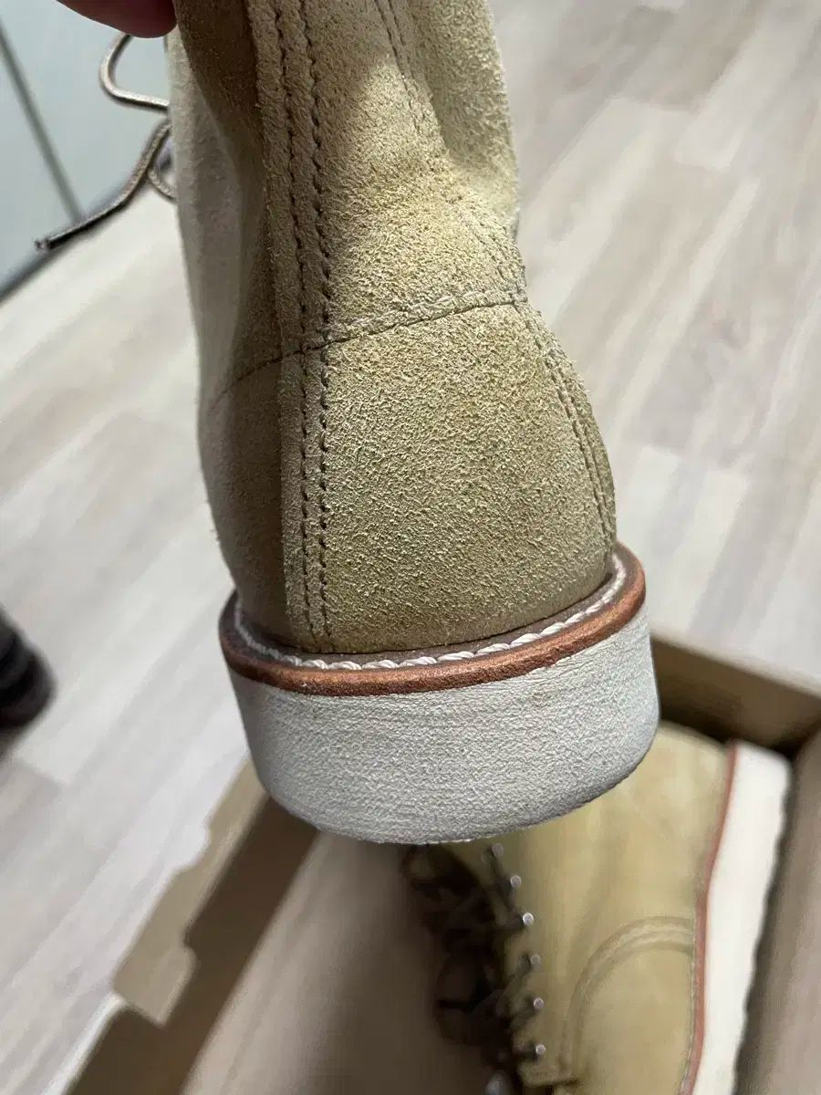 WING レッドウィング
