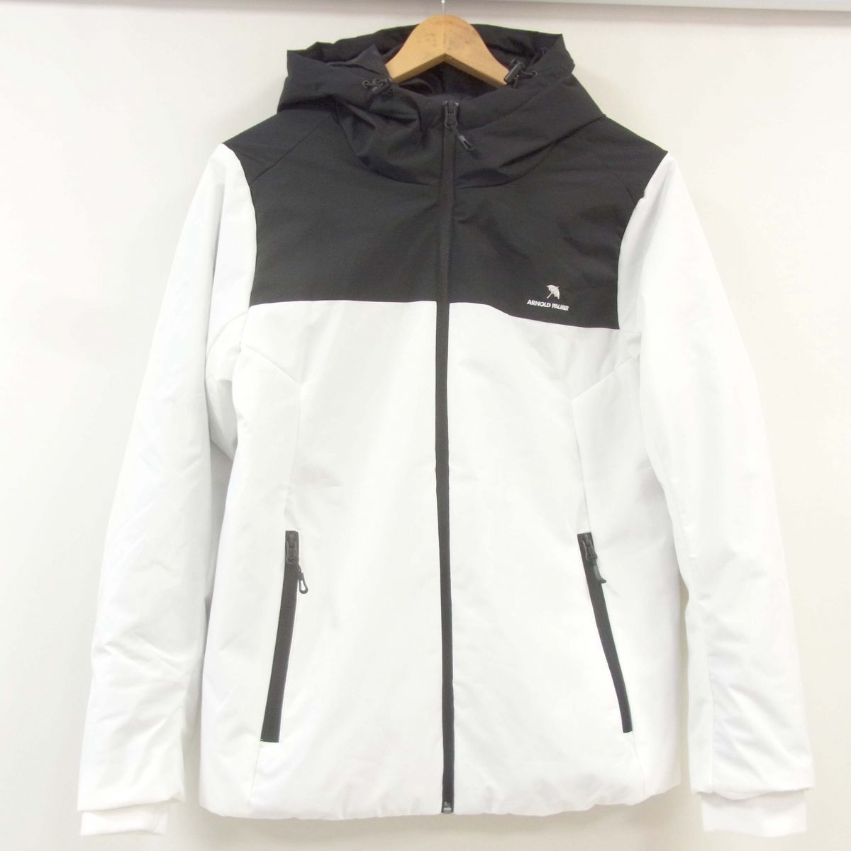 スポーツ・レジャー:ゴルフ:ウェア:ジャケット・アウター アーノルド