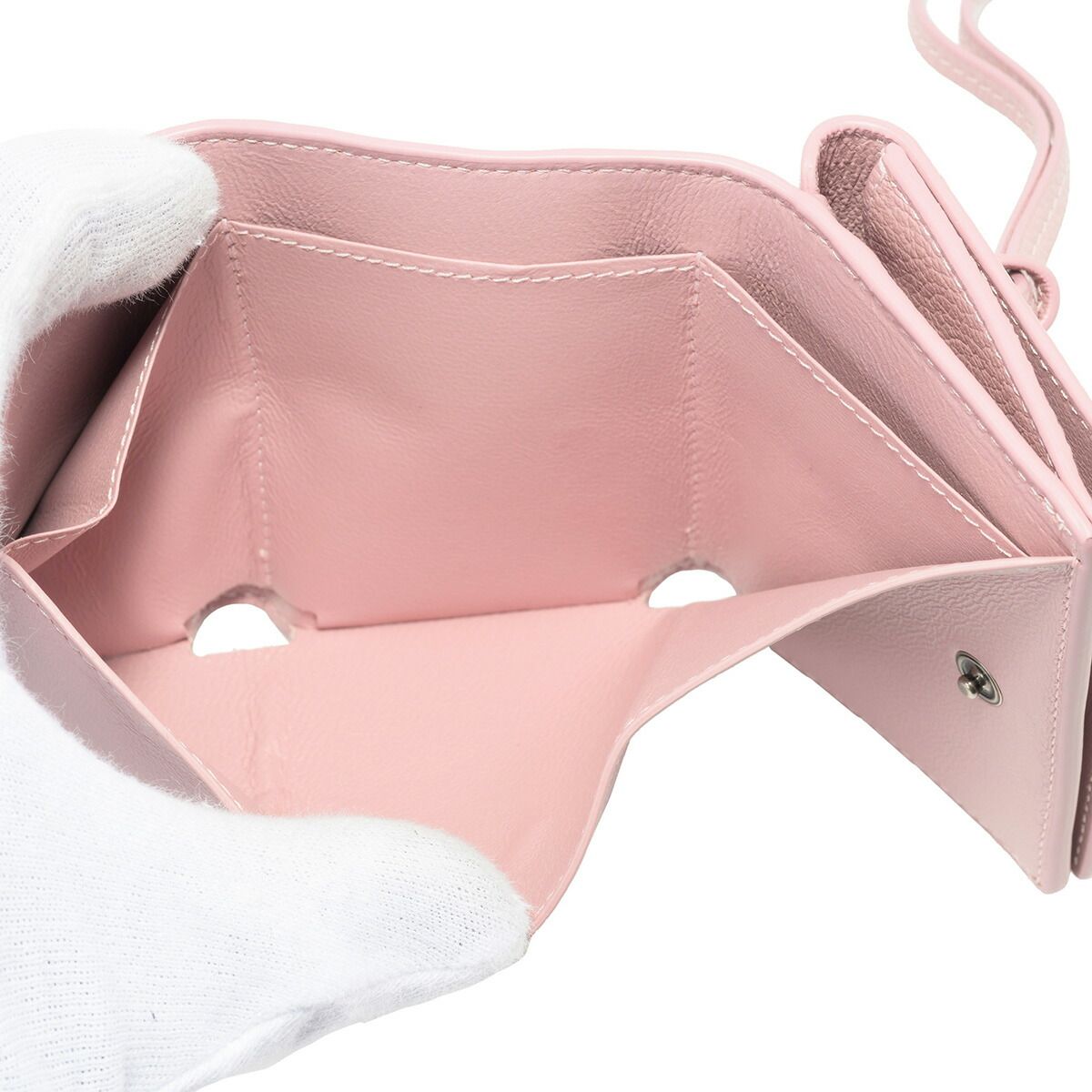 新品 バレンシアガ BALENCIAGA 3つ折り財布 ネオクラシック パウダー