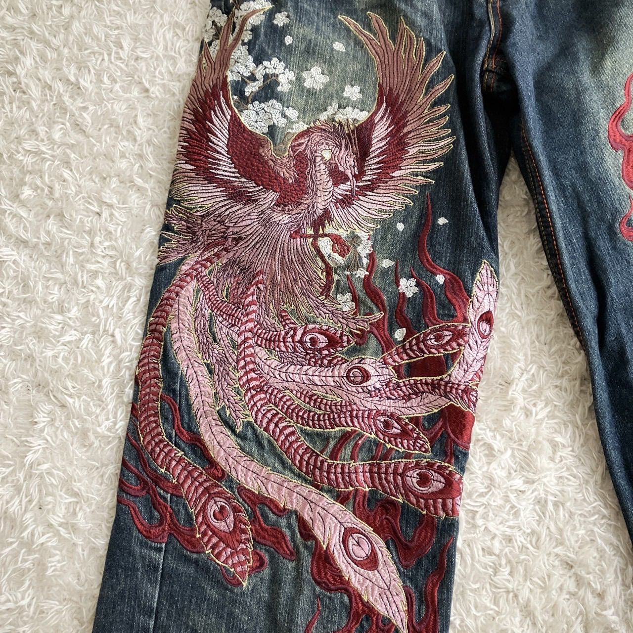 美品！流儀×花鳥風月 コラボ 和柄ジーンズ 刺繍 鳳凰 六文銭 デニム