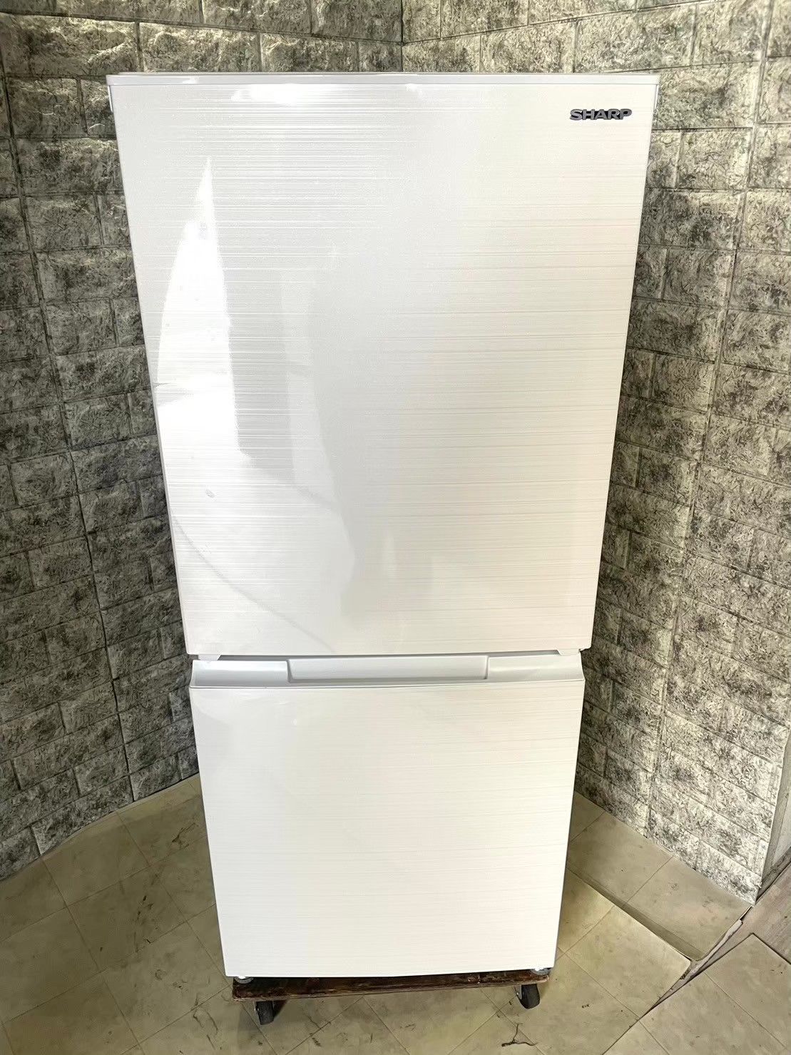 全国送料無料☆3か月保障付き☆冷蔵庫☆2021年☆シャープ☆SJ-D15G-W  