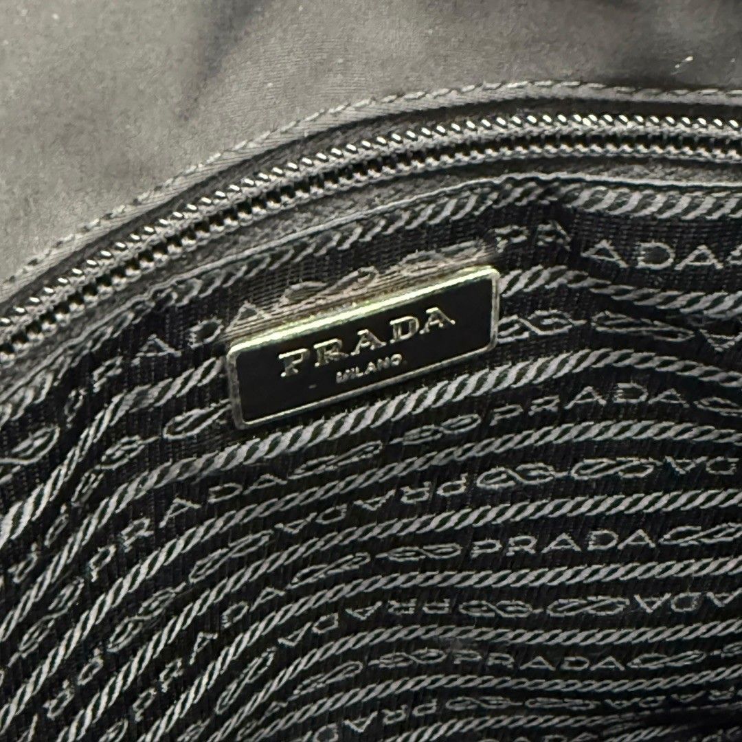 ショルダーバッグ ナイロン