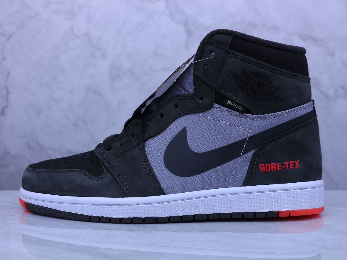 値下げします 新品 NIKE AIR JORDAN 1 ELEMENT GORE-TEX BLACK CEMENT ナイキ エアジョーダン1 エレメント ゴアテックス ブラックセメント DB2889-002