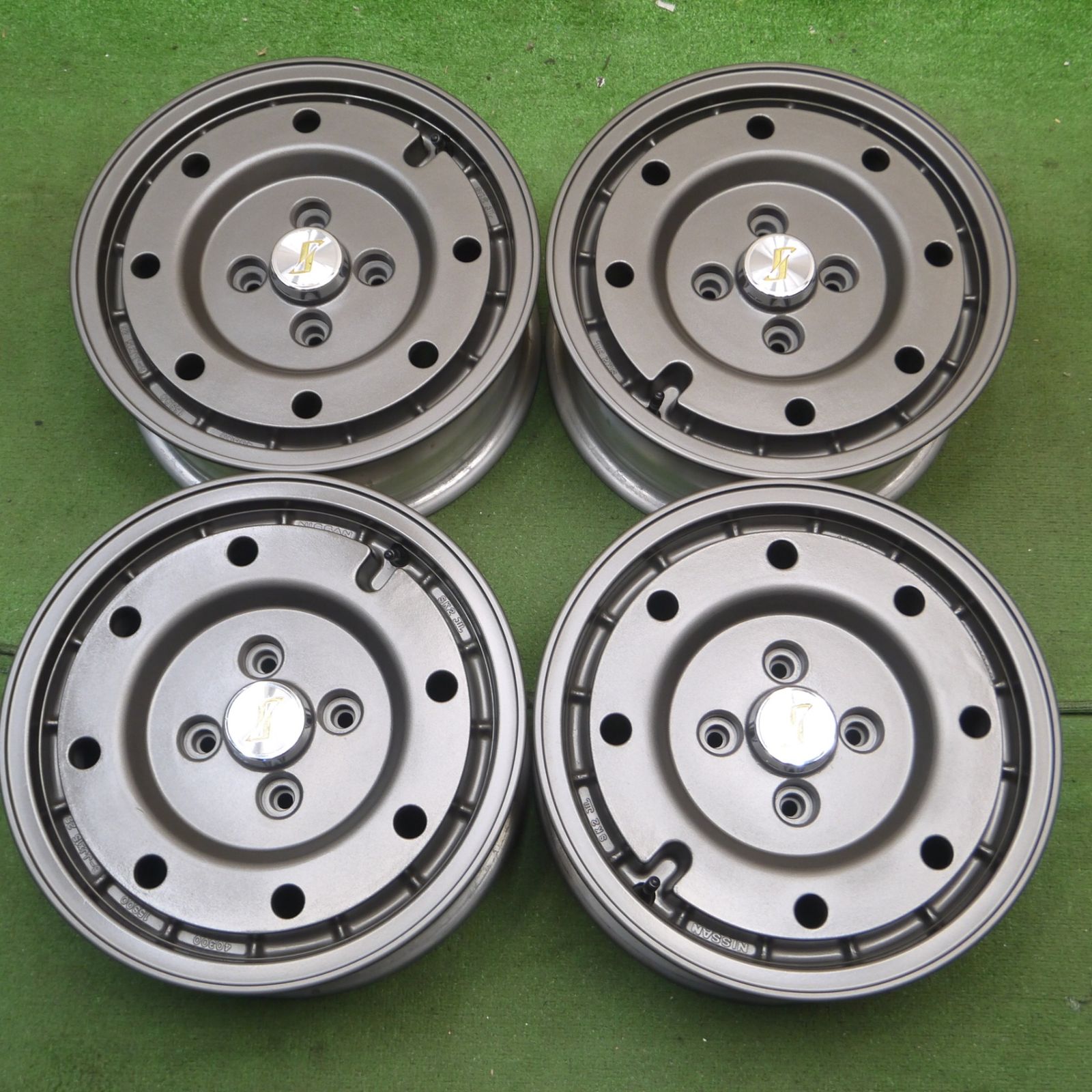 Ｃ８３●日産　スカイライン純正●15インチ4本●6J PCD114.3 OFF+30●旧車●● 2025年最新Yahoo!オークション -15インチ 4穴 114.3 日産の中古品