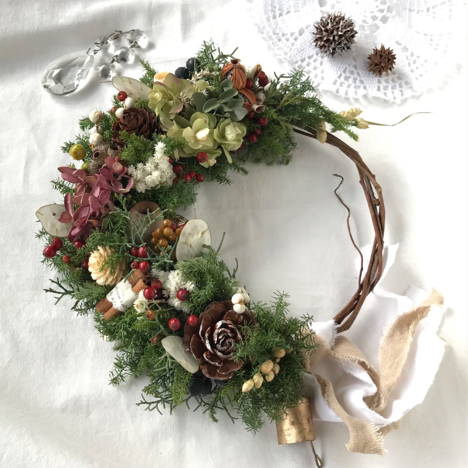 【メルカリ便】　針葉樹ののナチュラルリース　クリスマス　アンティークベル　592 皮 オポッサム ポシェット 【メルカリ便】 針葉樹ののナチュラルリース