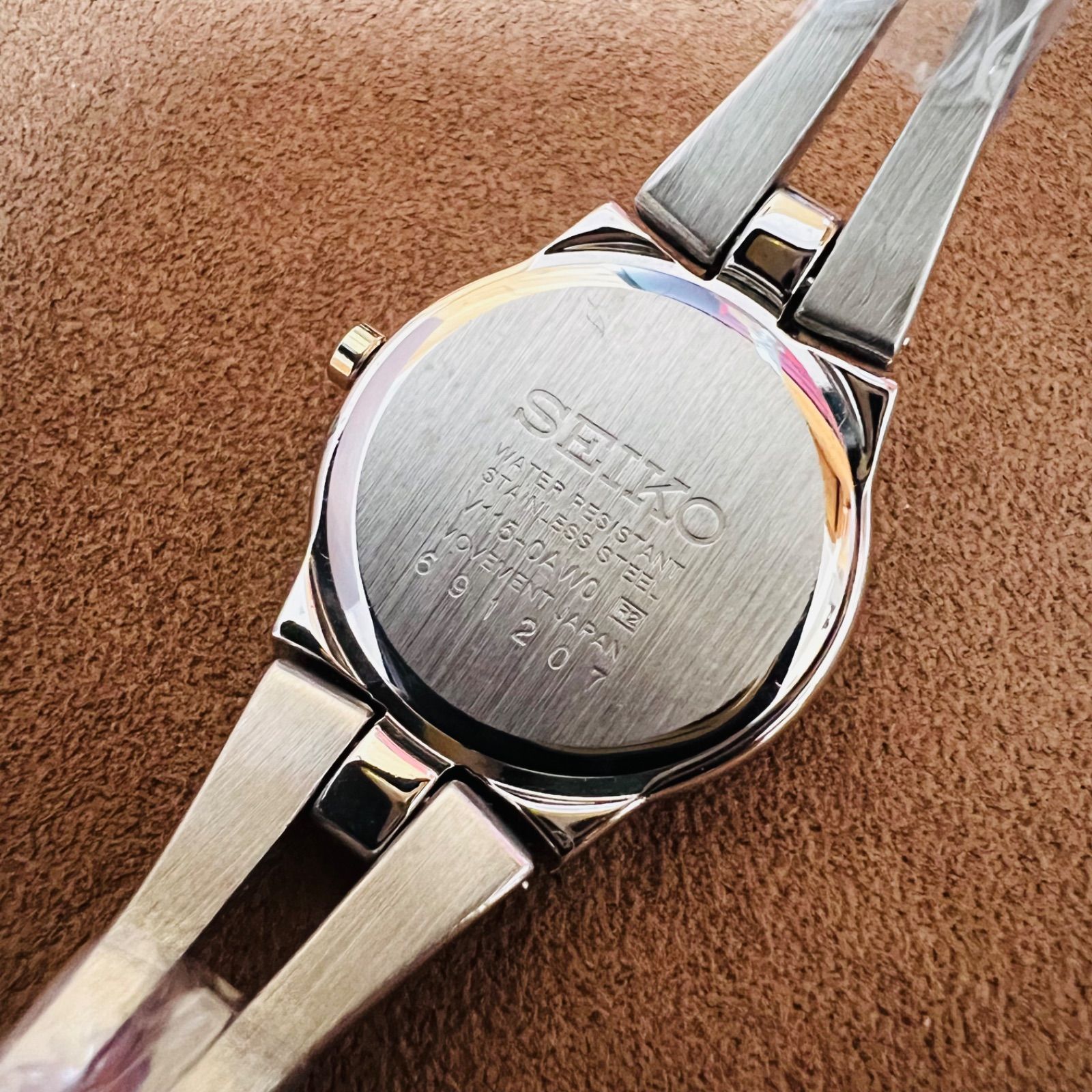 【新品未使用】定価3.7万円 セイコー レディース腕時計 シルバー・ゴールド - メルカリShops