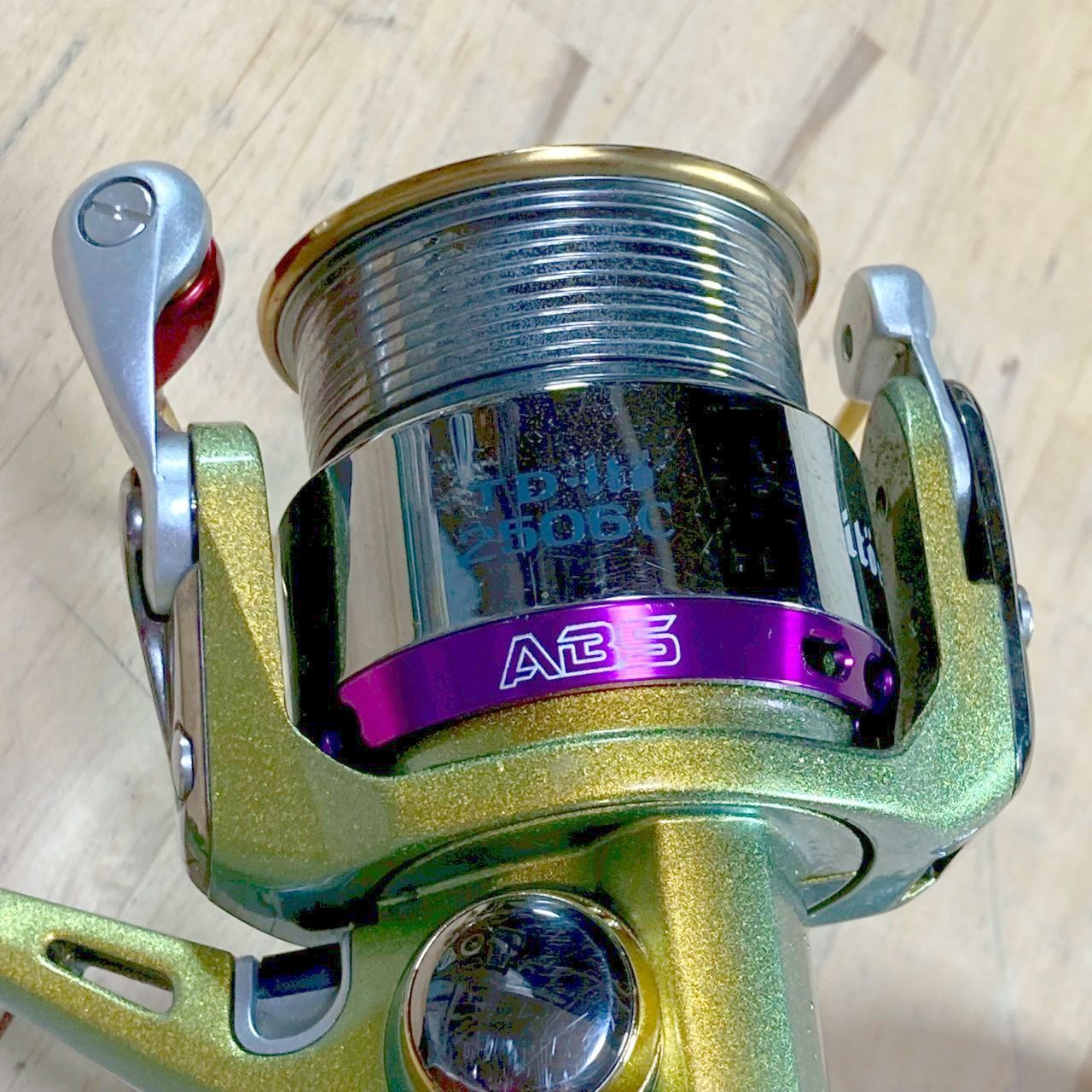 【限定】TD-ito 2506C メガバス×ダイワ コラボモデル 　美品 限定】TD-ito 2506C メガバス×ダイワ コラボモデル 希少 - メルカリ