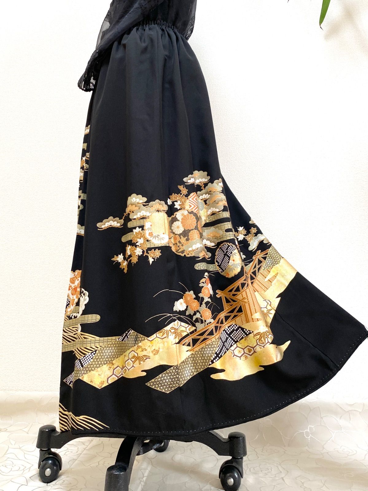 大人 セレブ着物スカートフリーサイズ1点物黒留袖着物リメイクウエストゴムロングスカートフリーサイズ