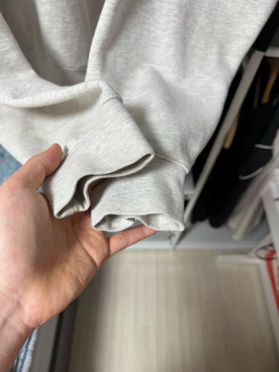 エッセンシャルズ