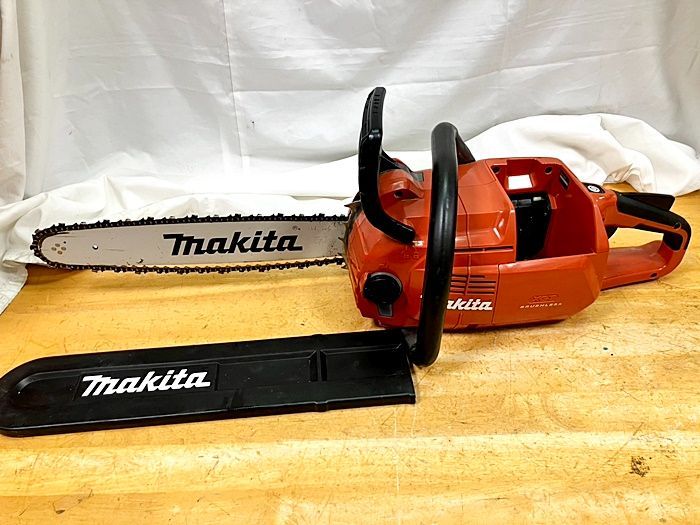 マキタ 40V 充電式チェンソー MUC018G 本体のみ