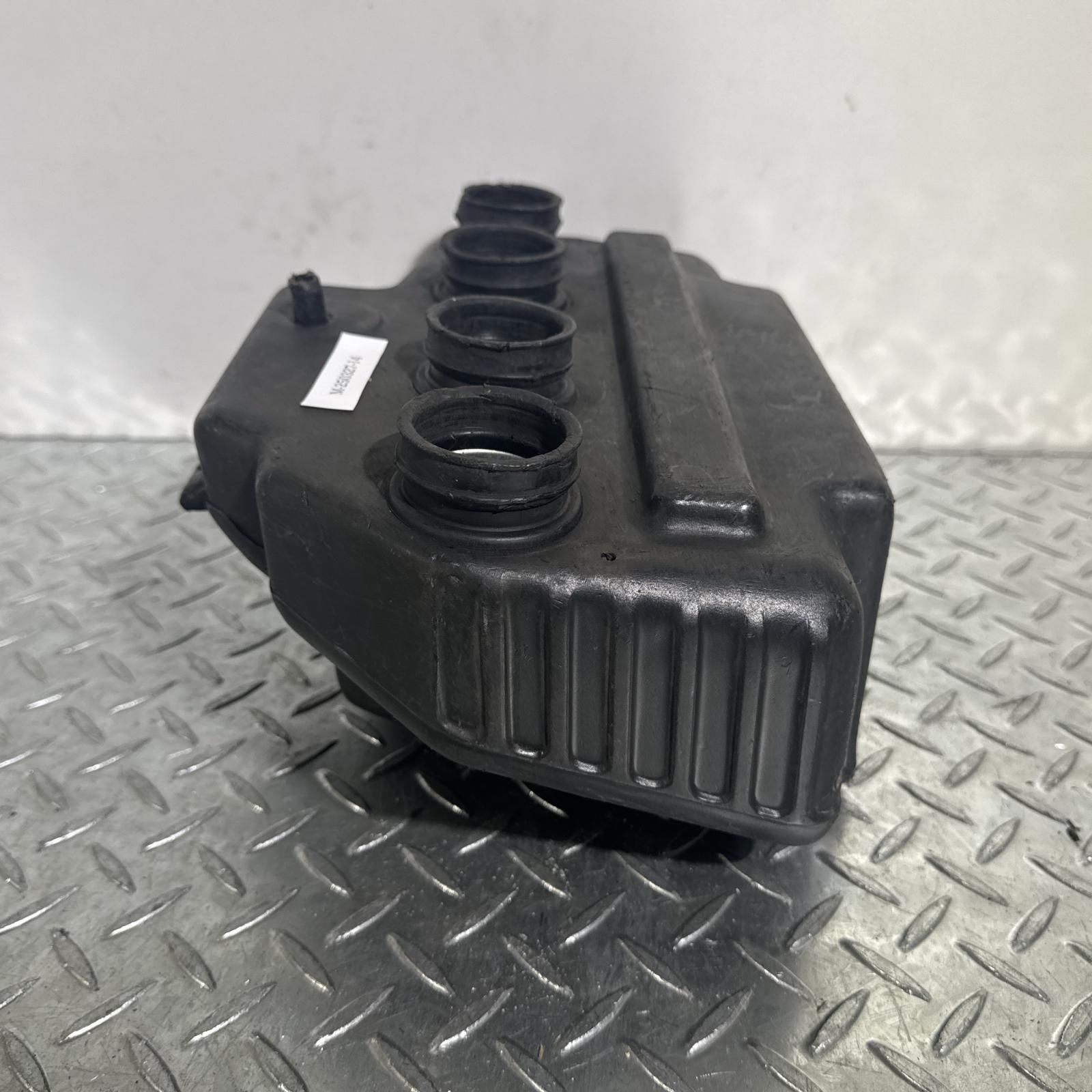 SUZUKI GS1000 エアクリーナーボックス スズキ - メルカリ