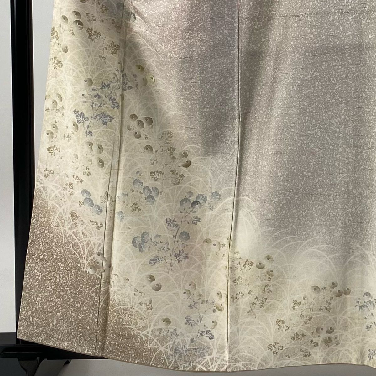 訪問着 身丈160cm 裄丈65cm M 袷 小糸敏 落款 万寿菊 葉柄 刺繍 金糸 薄小豆 正絹