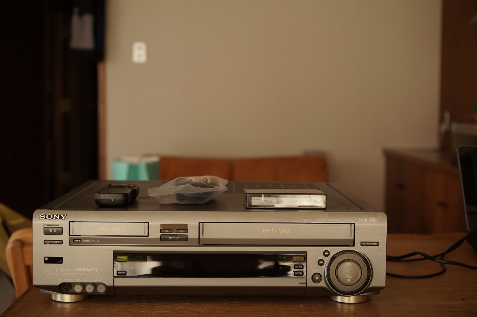 【整備品・録画OK】SONY ソニー HI8/VHS ビデオデッキ WV-BW2 aandvtechnical_191