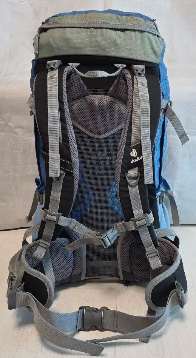 FUTURA 32