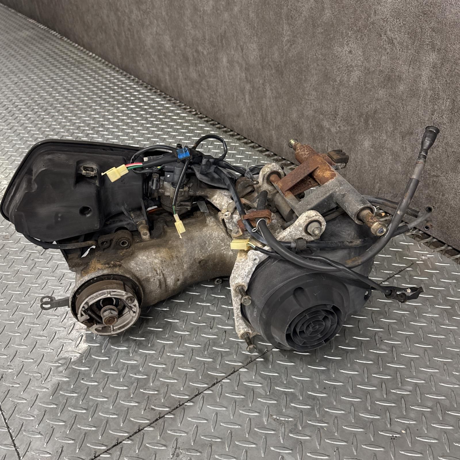 HONDA ディオチェスタ50 AF35 AF34 エンジン ホンダ - メルカリ