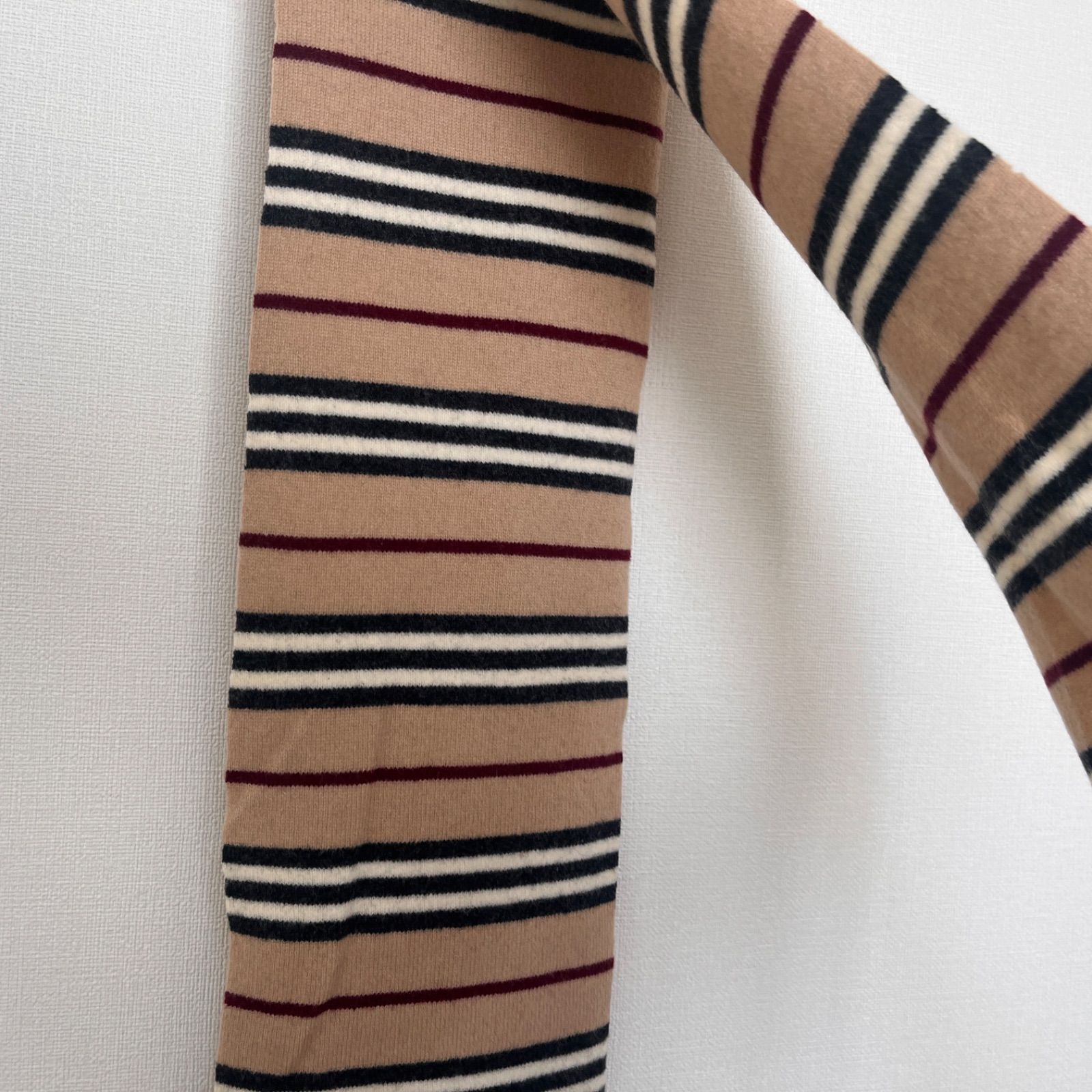 【大特価】BURBERRY  バーバリー　ボーダーマフラー　ウール　美品　最終価格　BIGセール　管理番号7
