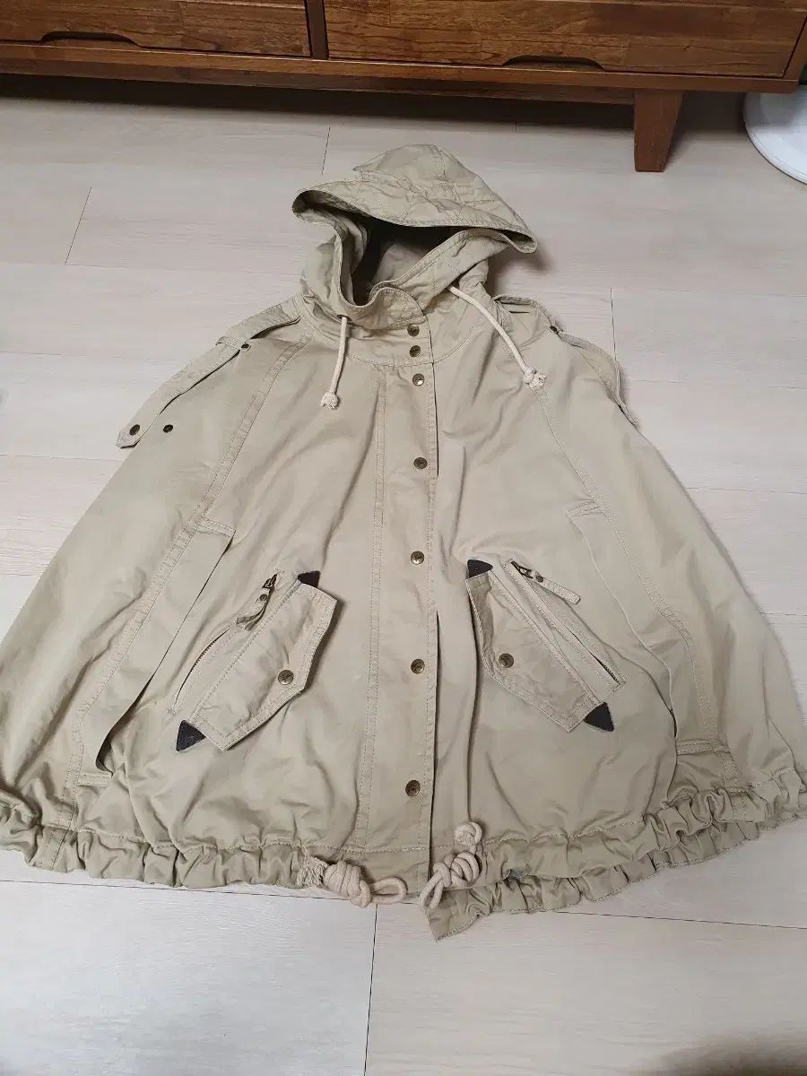 BURBERRY バーバリー ブルーレーベル ケープ