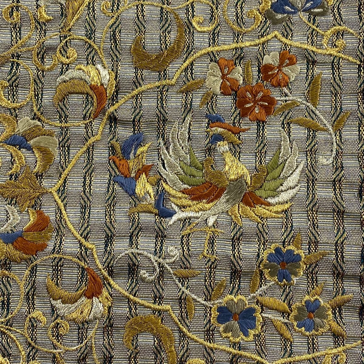 袋帯 美品 名品 鳳凰 花唐草 金銀糸 刺繍 灰色 お太鼓柄 正絹