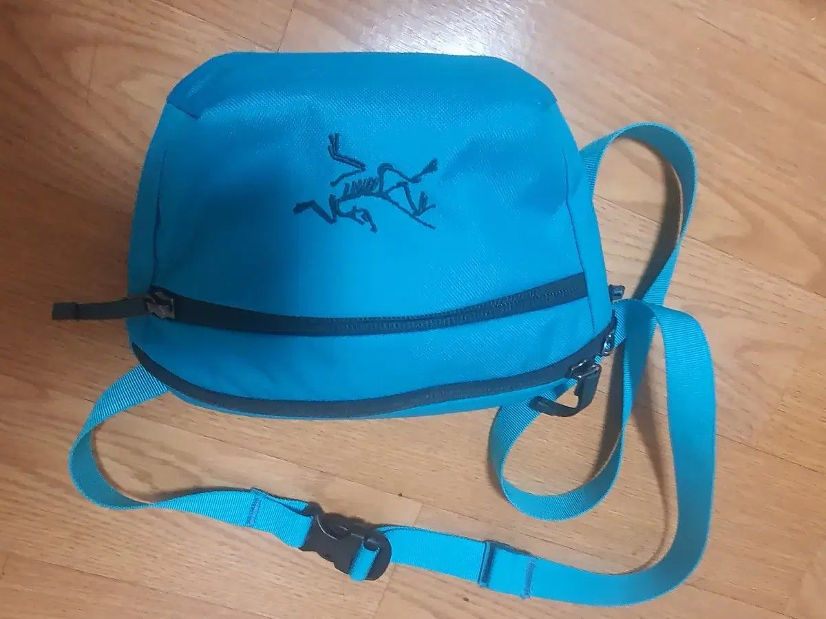 ARC TERYX アークテリクス Mantis マンティス 1 スリングバック クロスバッグ