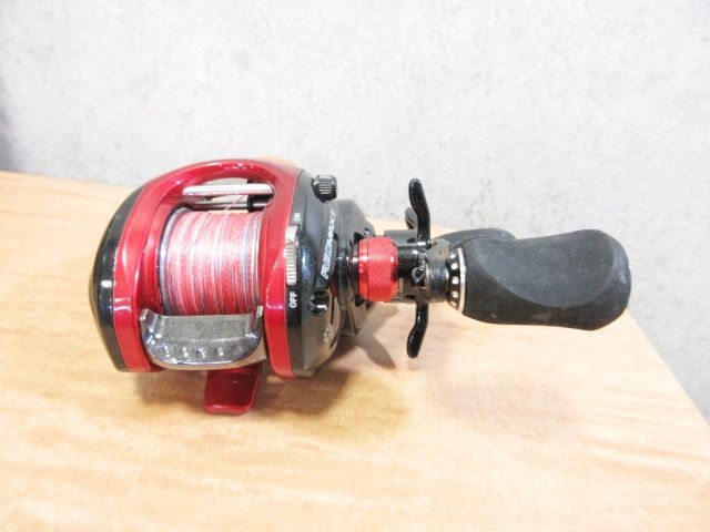 【未使用品】Abu Garcia REDMAX船3 Amazon.com : AbuGarcia REDMAX Ship 3 Right Hand Boat Fishing