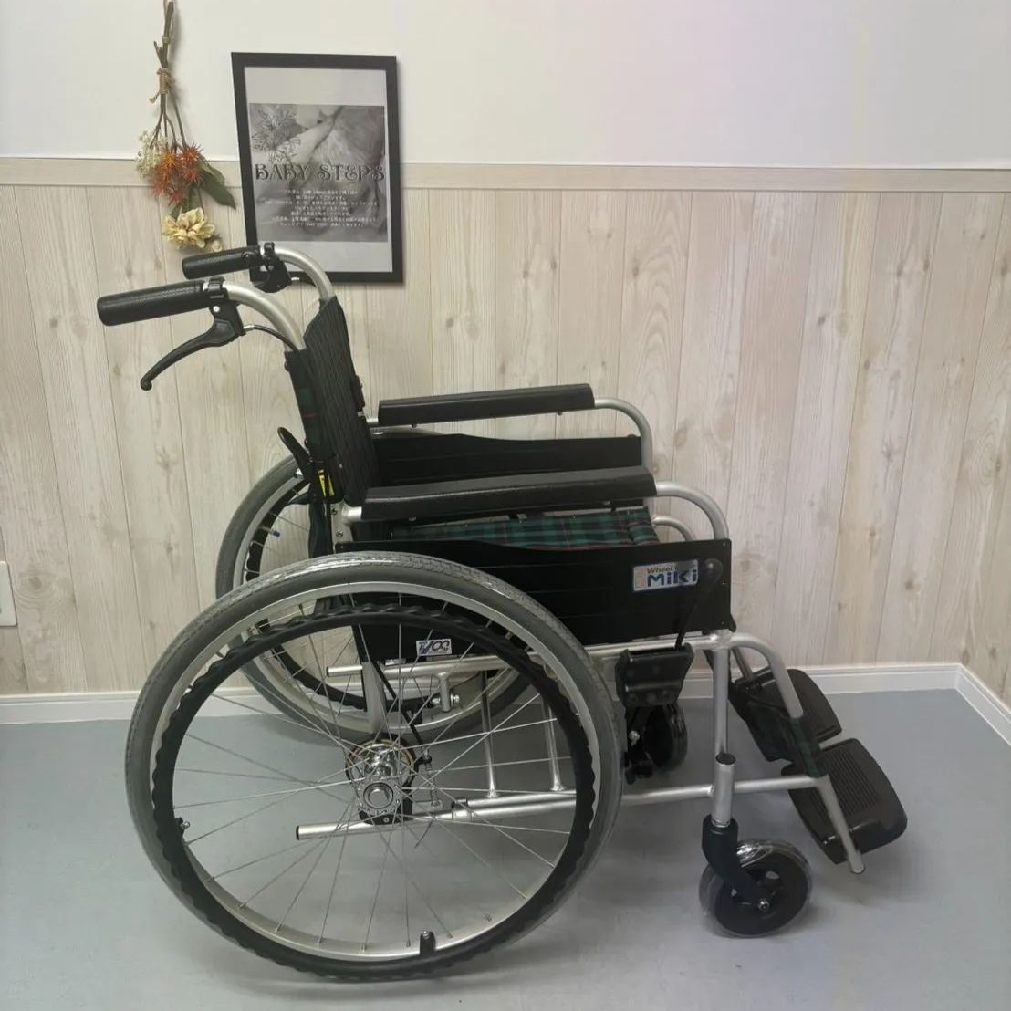 MPN-43JD MIKI ミキ 車椅子 車いす 中古 自走式 介護用品 福祉用品