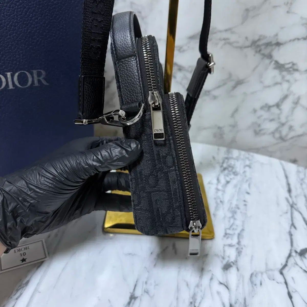 美品 ディオール オブリーク ジャカード メッセンジャーバッグ DIOR | ジップ付き メッセンジャーバッグ ディオール オブリーク